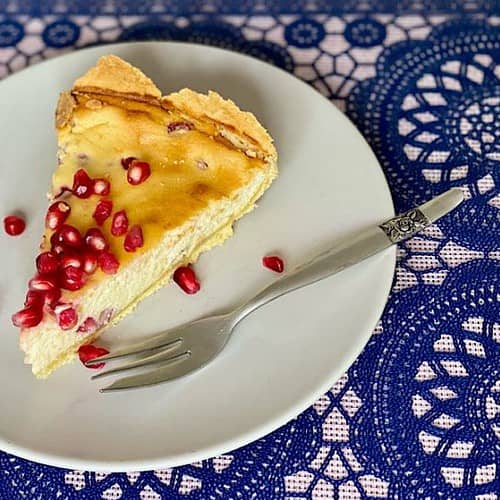 IMG 5172 Käsekuchen mit Granatapfel