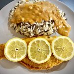 Pangasiusfilet mit Wildreis & Erdnusssoße
