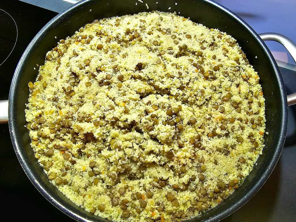 img 20230403 145633 281440 x 1080 pixel294712974527747302451 1 Mujaddara - Linsen mit Bulgur