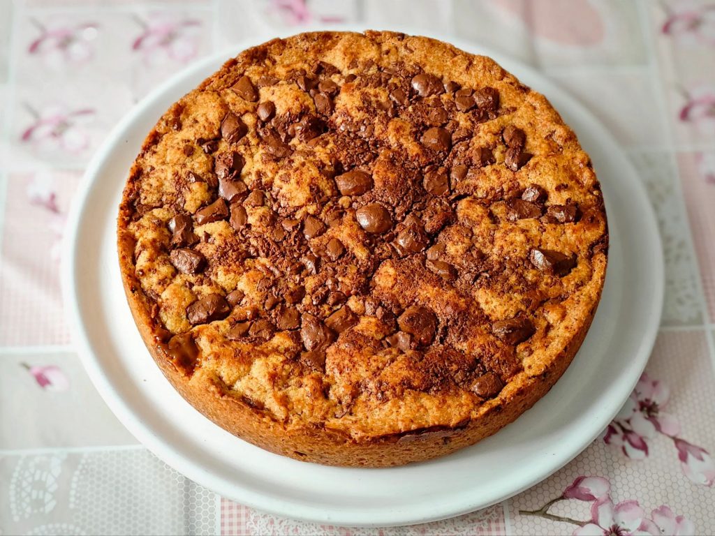 wp 17118111676606660825422737082720 Chocolate Chip Cookie Karamell Kuchen